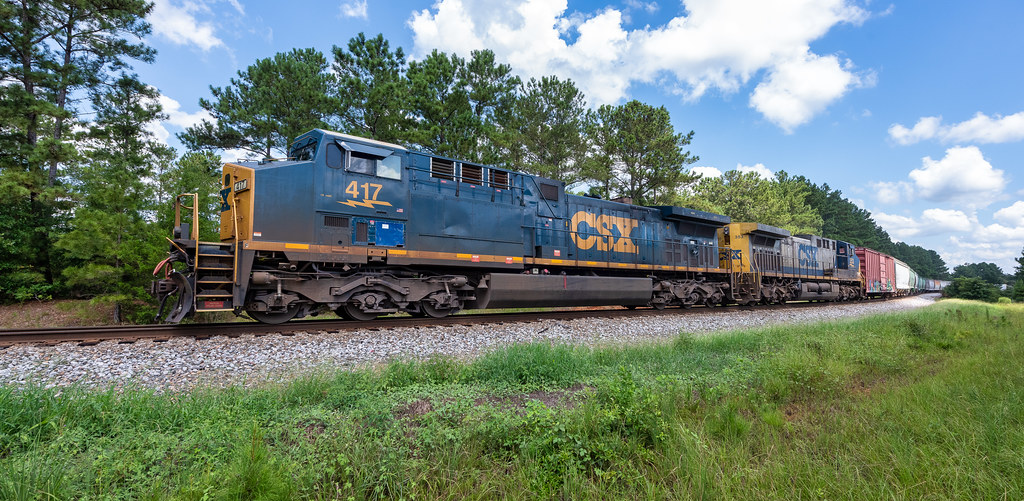 Ewell, AL A723 with a pair of AC44's coming........ Paul Fretts