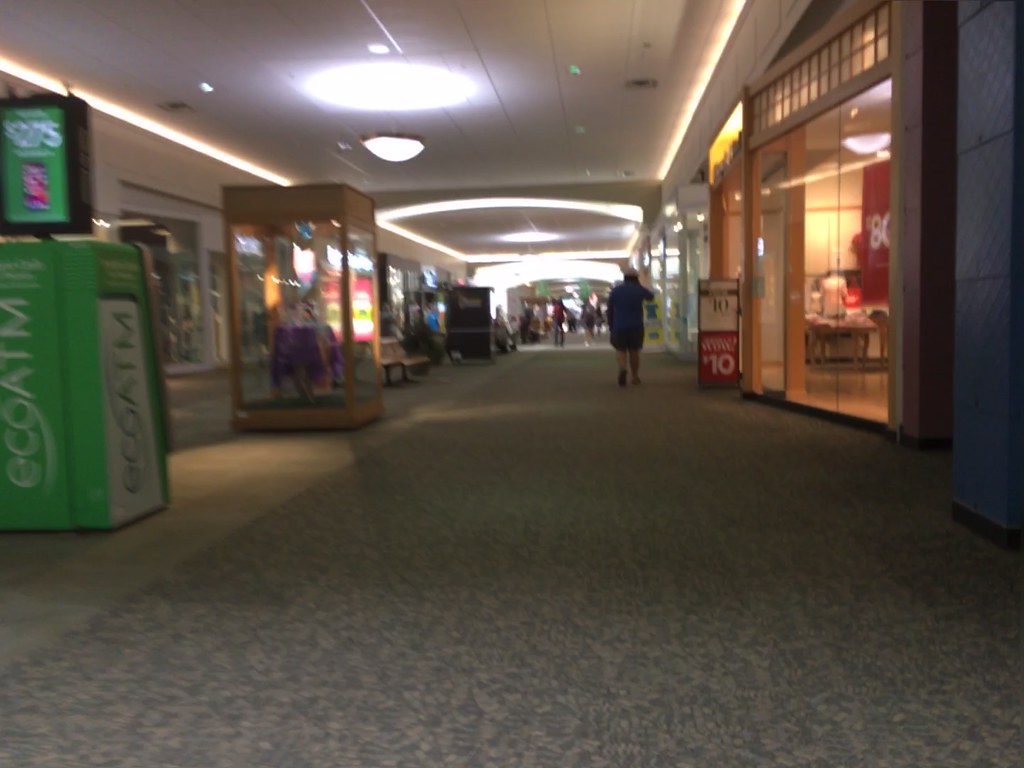 Kennedy MallDubuque, Iowa Kennedy Mall opened on April 15… Flickr