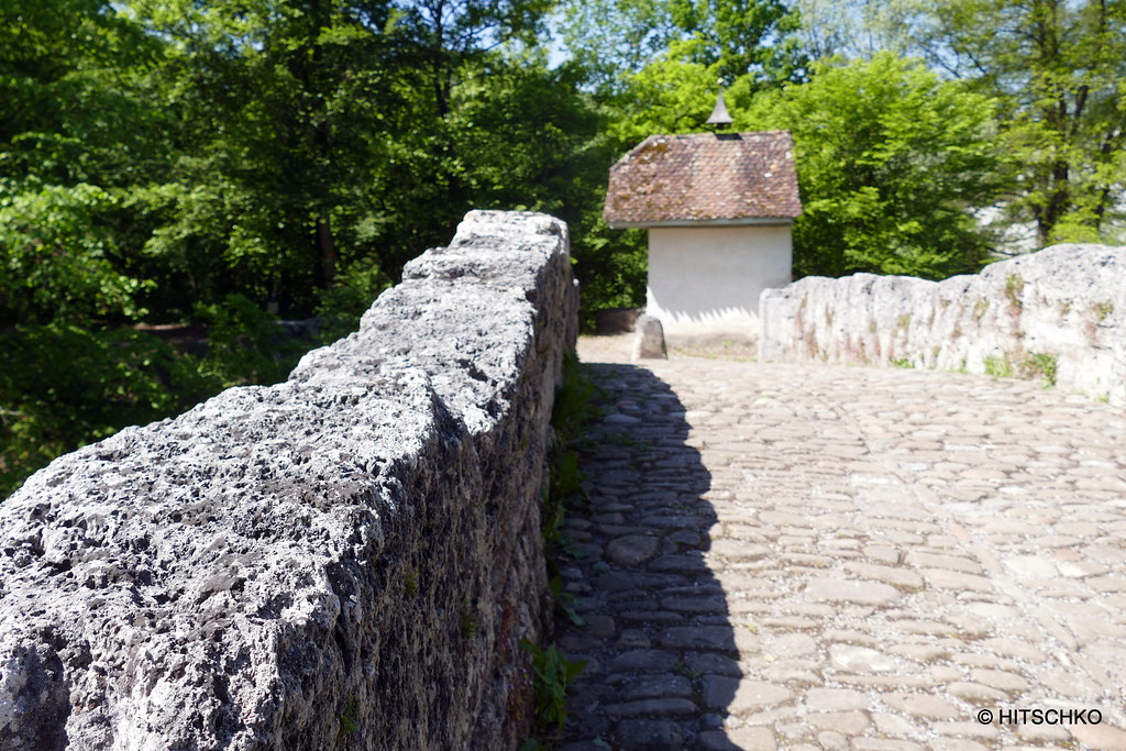 Pont et chapelle de SteApolline (VillarssurGlâne) Flickr