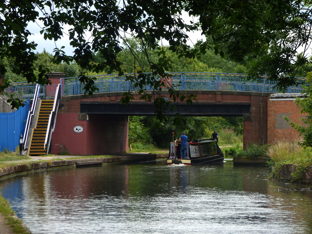 Grand Union Canal from Woodcock Lane to Lincoln Road North in Acocks Green a photo on Flickriver