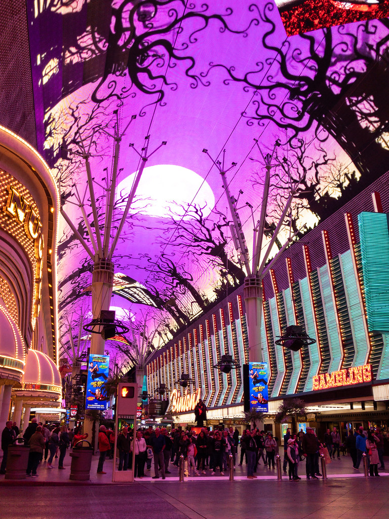 Fremont Street at night a photo on Flickriver