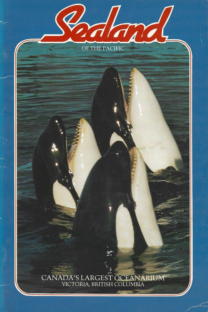 1980's Sealand of the Pacific souvenir booklet Front to Ba… Flickr