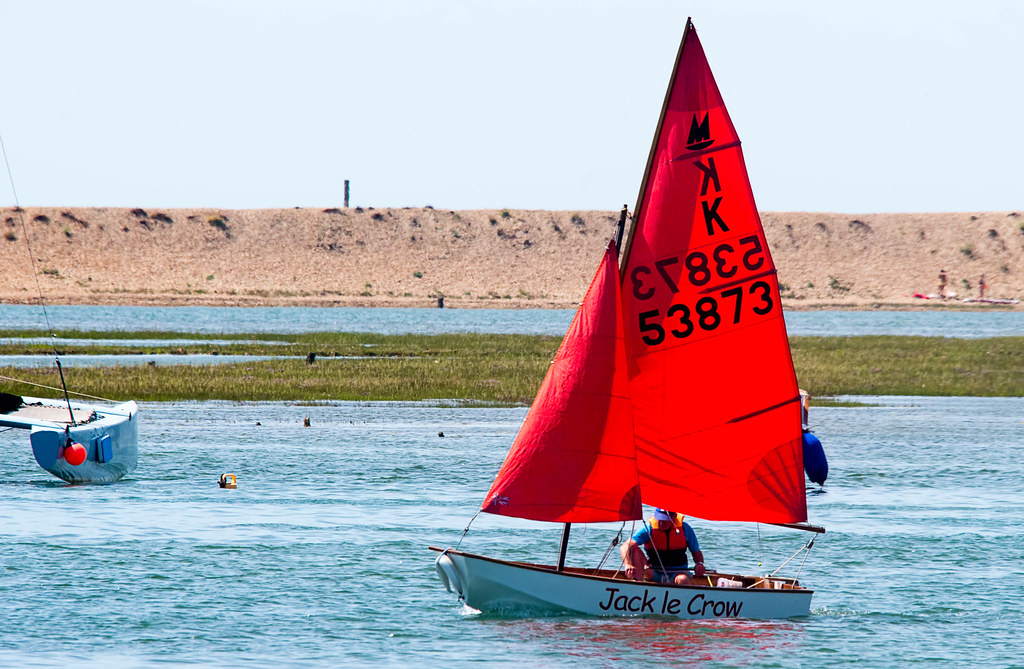 Mirror dinghy leaving Keyhaven Harbour Chalto! Flickr