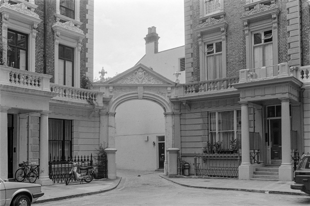 Linden Mews, Linden Gardens, Notting Hill, Kensington & Ch… Flickr