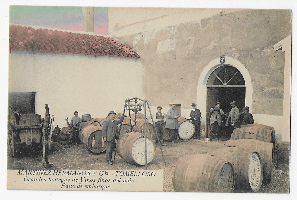 Grandes bodegas de vinos finos del país patio de embarqu… Flickr