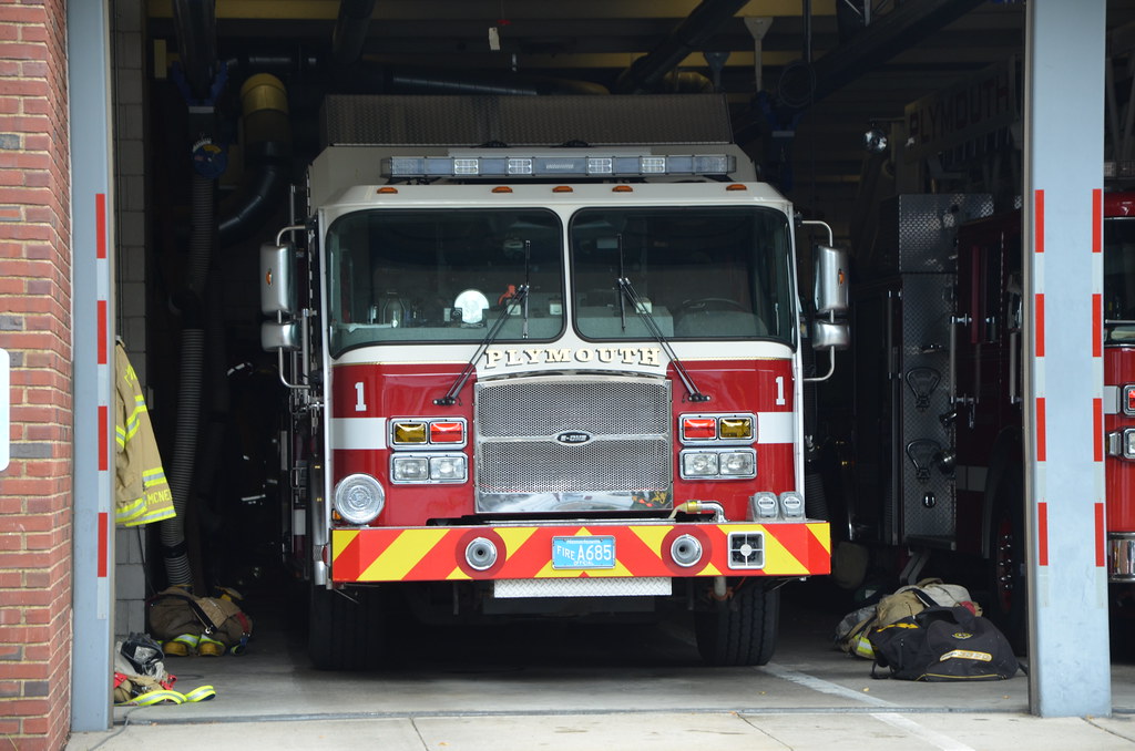 Plymouth FD Engine 1 Plymouth Fire Department Massachusett… Flickr