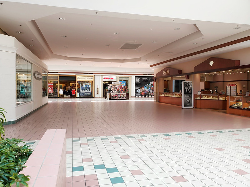 Fluidr / Wilton Mall Saratoga Springs, NY August 2019 by The Caldor