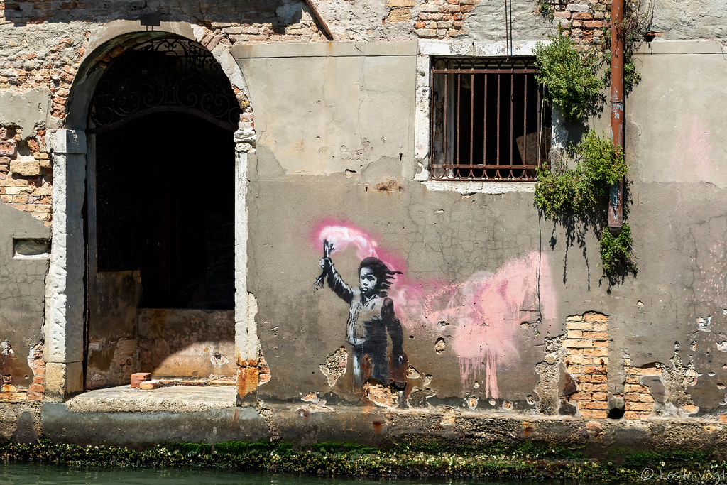 41 Banksy in Venice Leslie Vogt Flickr