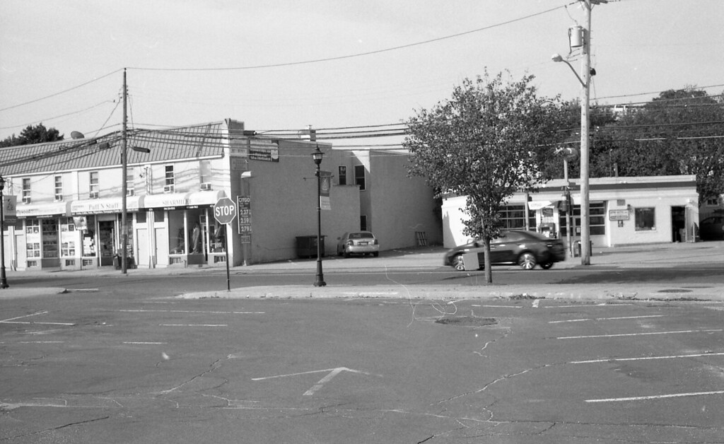 Old Hicksville NY South West corner of W.Marie St. and Jer… Flickr
