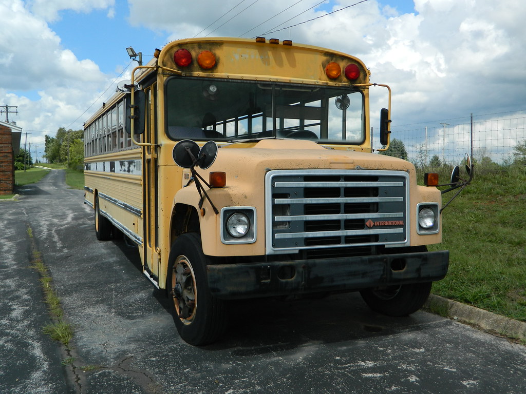 exScience Hill Independent Schools 44 (2) Cincinnati NKY Buses Flickr