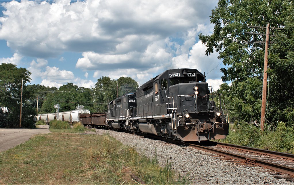 Sayre Turn The Lehigh Railway's job to Sayre has completed… Flickr