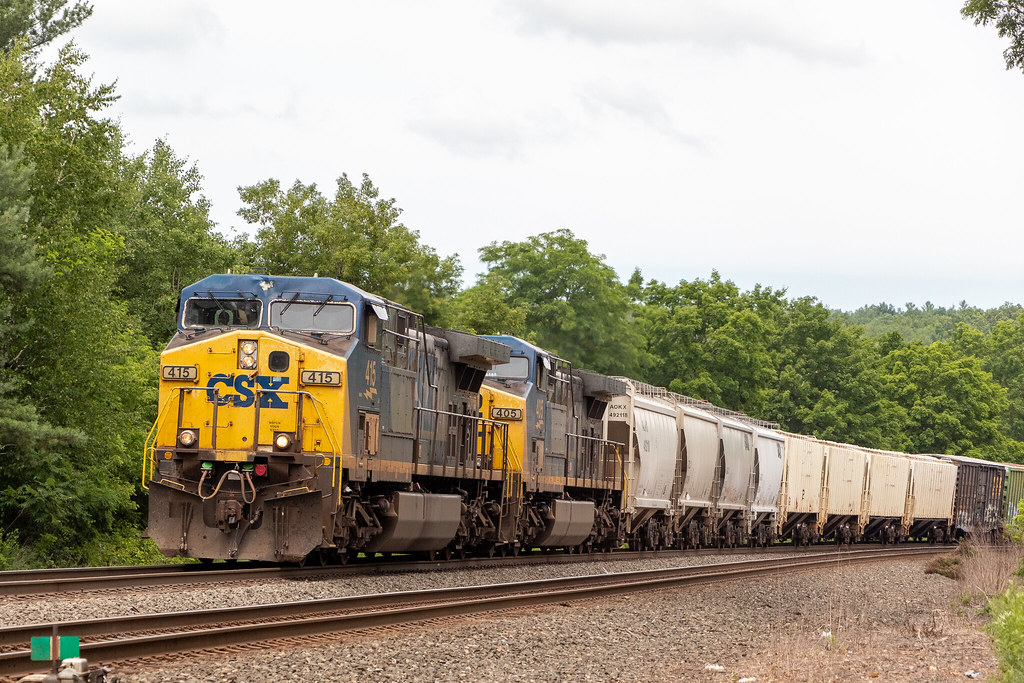 YN2 Duo Location Rotterdam, NY (Burdeck St.) Railroad CS… Flickr