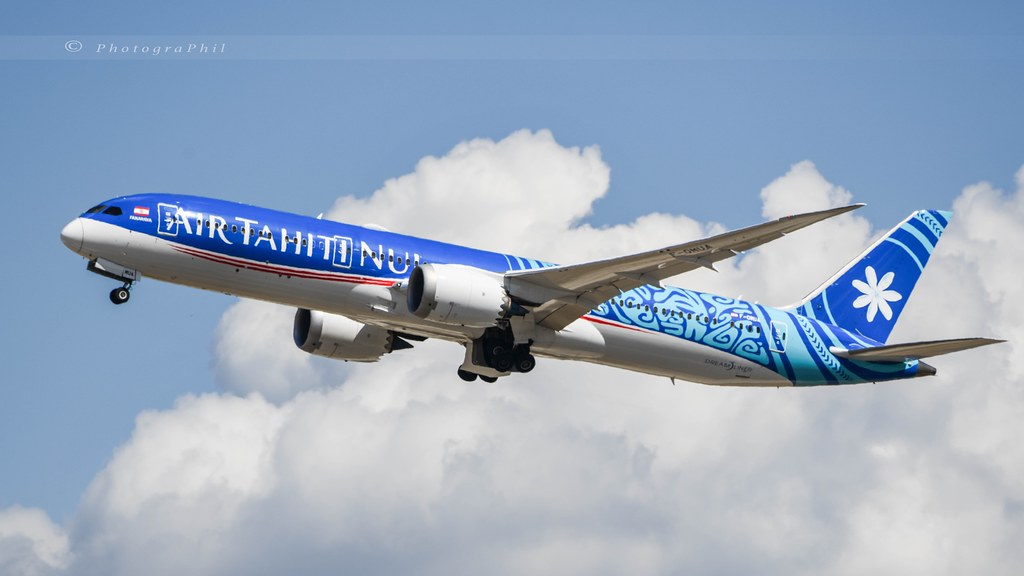 AIR TAHITI NUI B7879 DREAMLINER FOMUA CDG 04/08/2020 Flickr