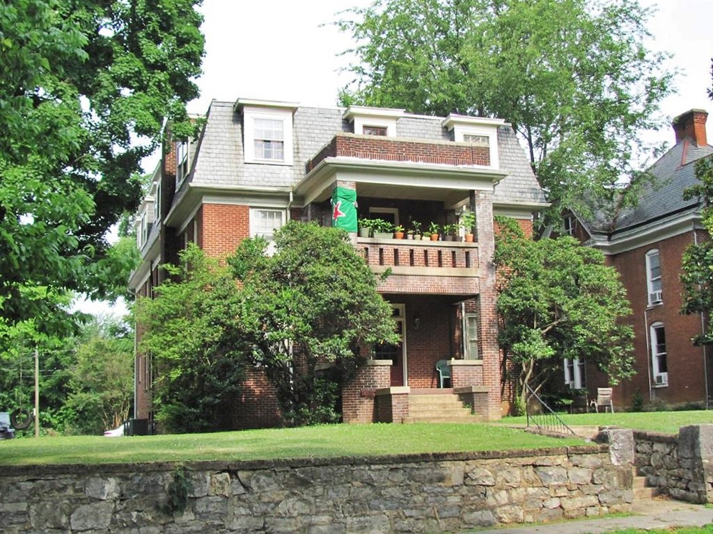 Apartment Building, Franklin Road, Roanoke Flickr