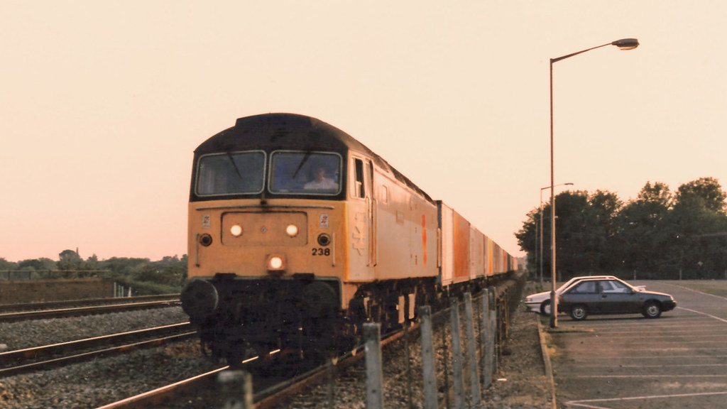 img297 Seen passing through Twyford in the London directio… Flickr