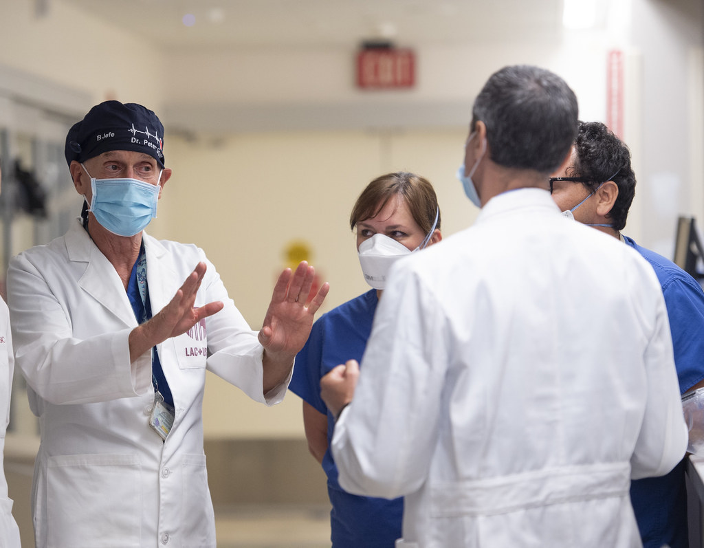 LAC+USC Medical Center Coronavirus Doctors and nurses ca… Flickr