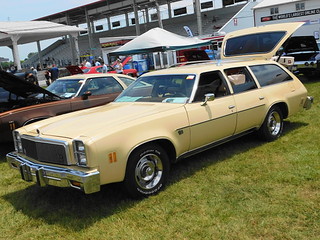 1977 Chevy Malibu Classic Wagon | Carlisle Chevrolet Nationa… | Flickr
