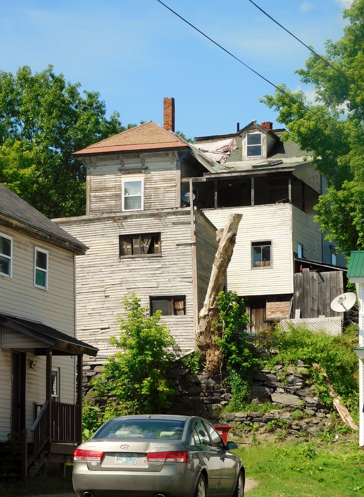 Old house St. Johnsbury Vermont Larry Flickr