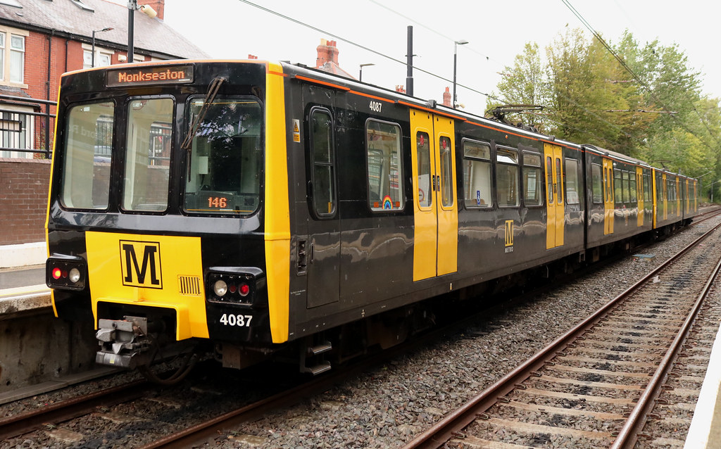 Tyne & Wear Metro 4087 Ilford Road a photo on Flickriver
