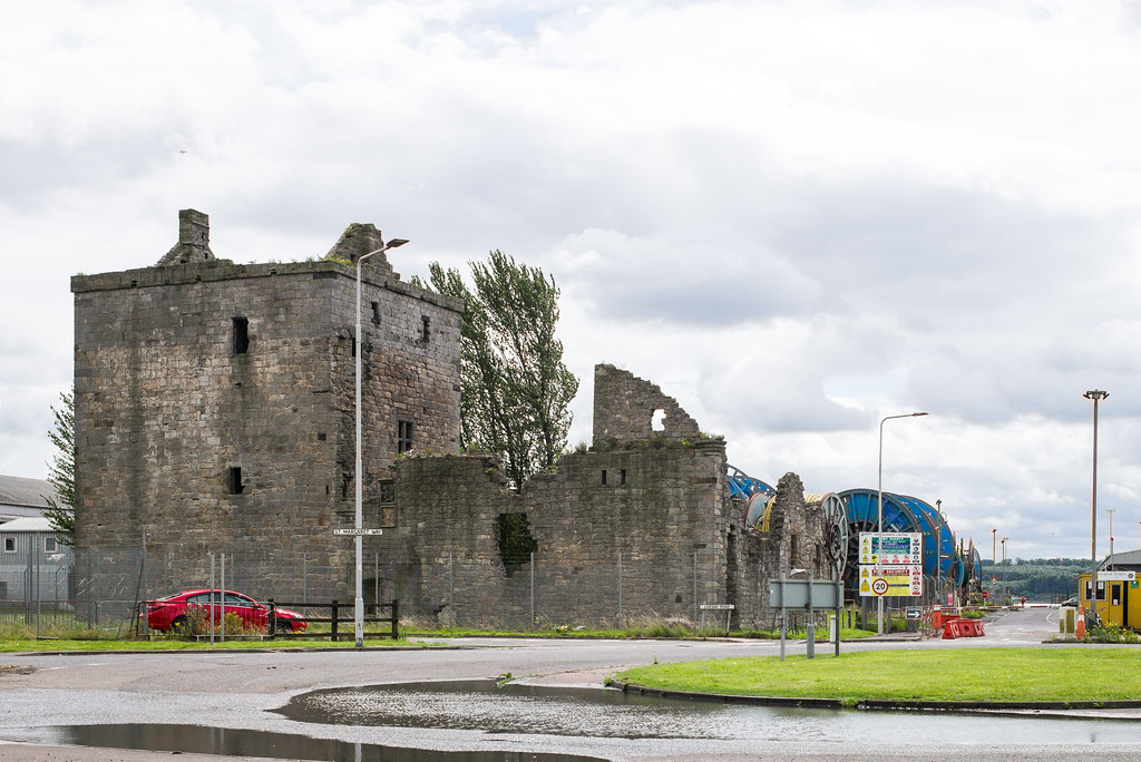 Rosyth Castle Located on the shores of the Firth of Forth,… Flickr