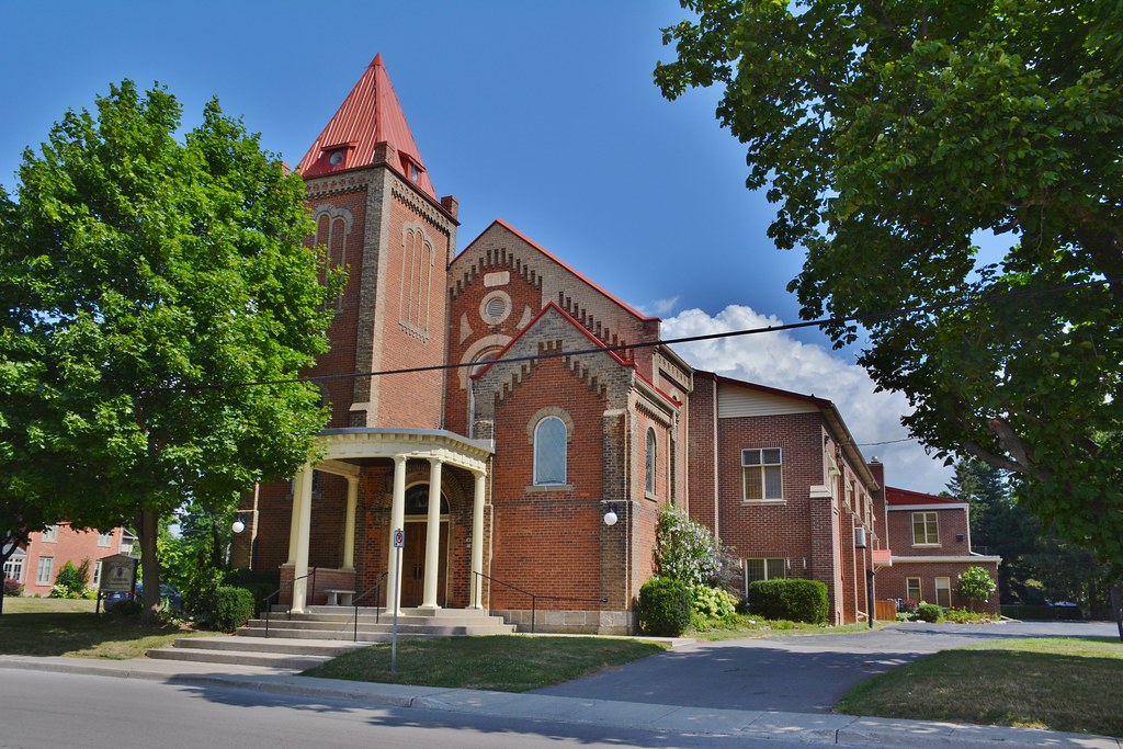 Grace United Church, 174 Caithness Street East, Caledonia,… Flickr