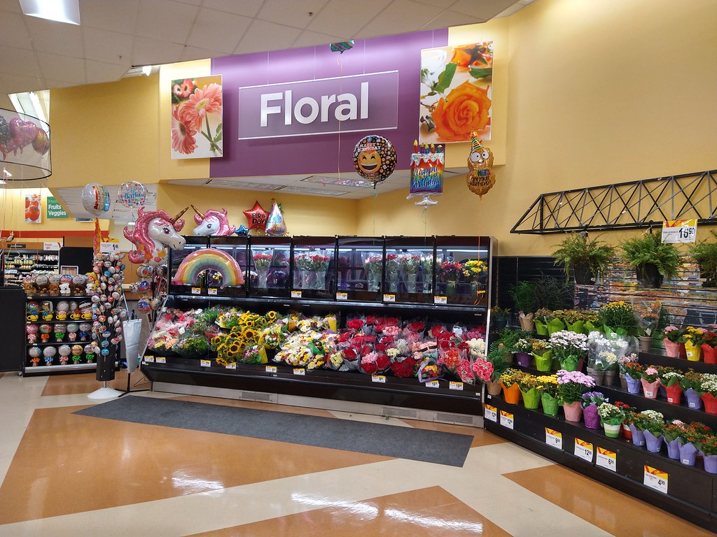 Shoppers Shoppers Food Warehouse is a chain in the Baltimo… Flickr