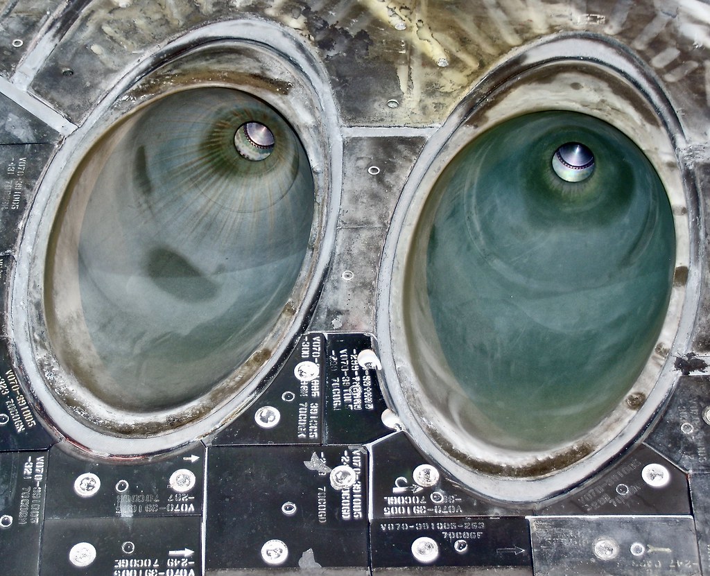 Space Shuttle Discovery Forward RCS a photo on Flickriver