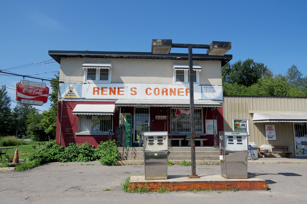 Rene's Corner Convenience Store in Carlsbad Springs (Ottaw… Flickr