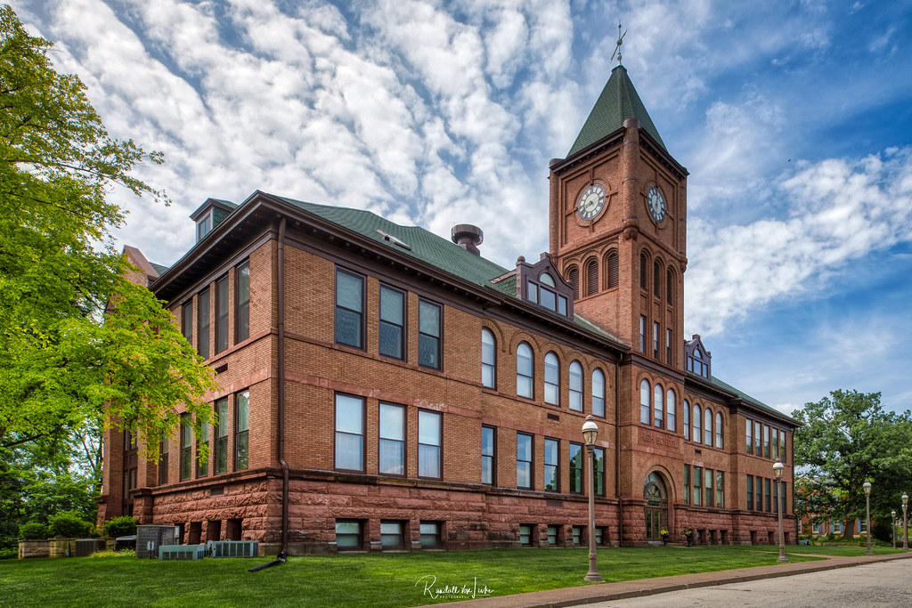 Old Central High School, Galena, Illinois Galena's Central… Flickr