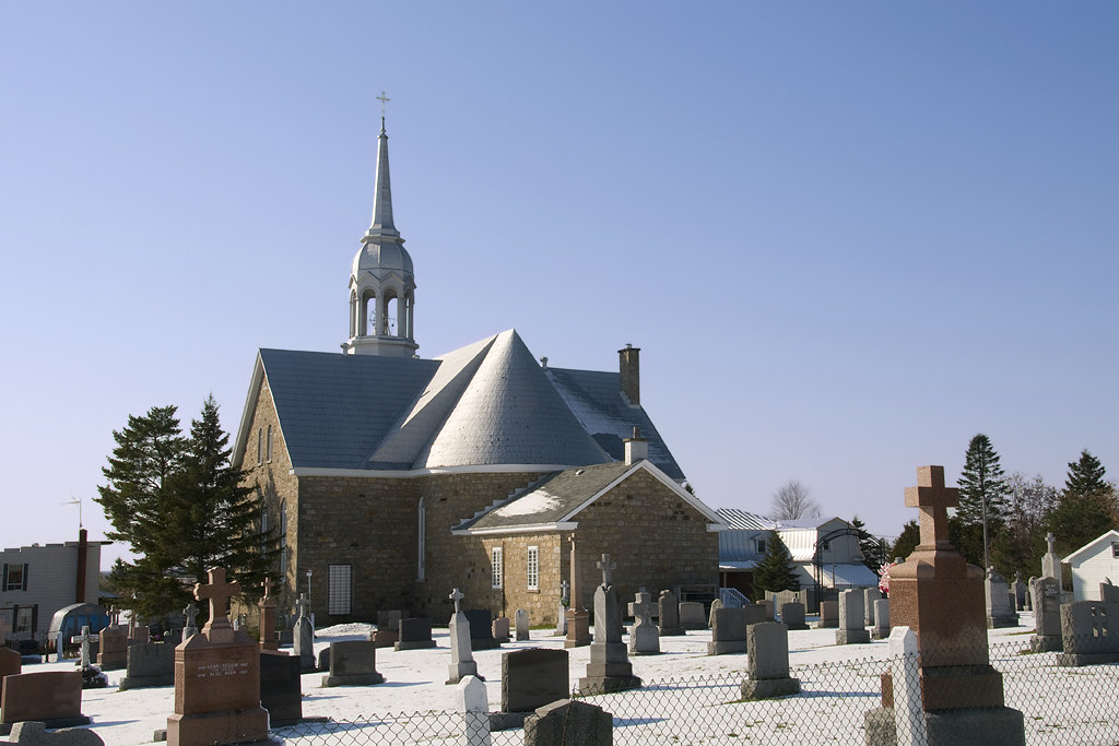 pl31oct08steanne1 Une vue de l'église SaintAnnedePresco… Flickr