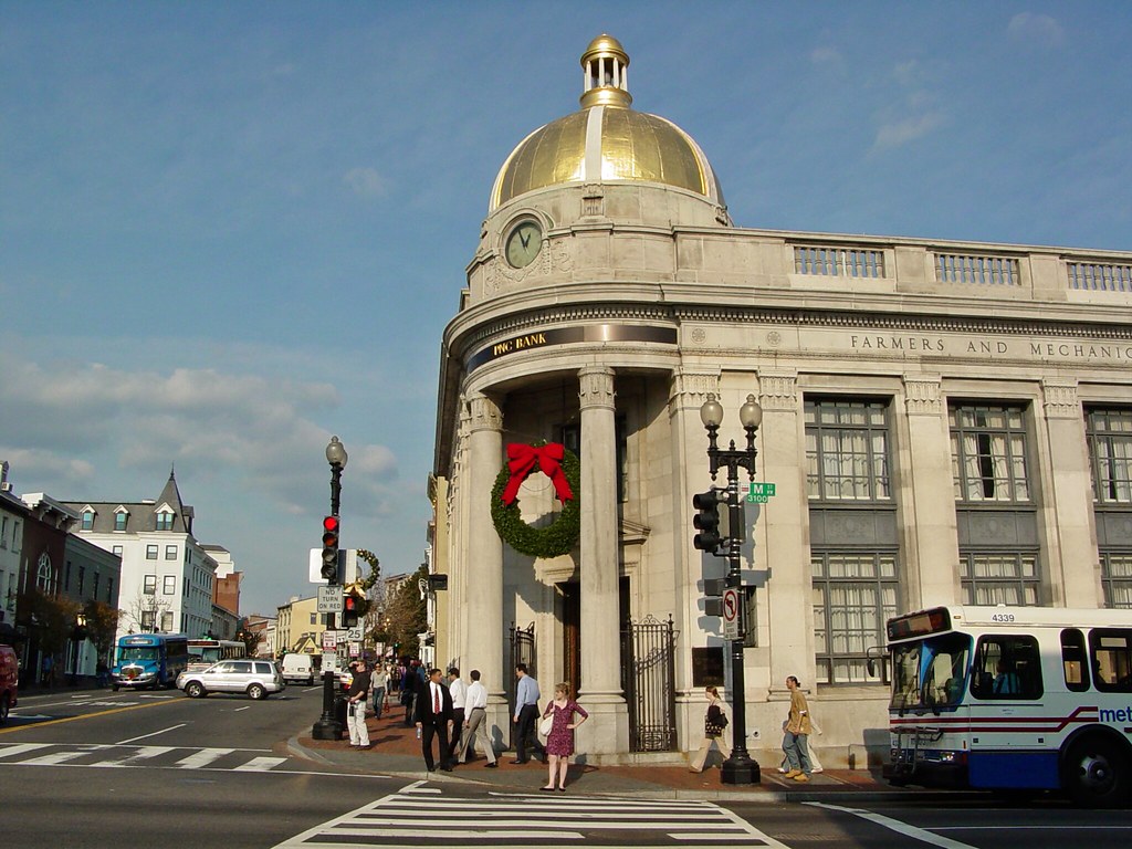 PNC Bank building, [02] The PNC Bank building, … Flickr