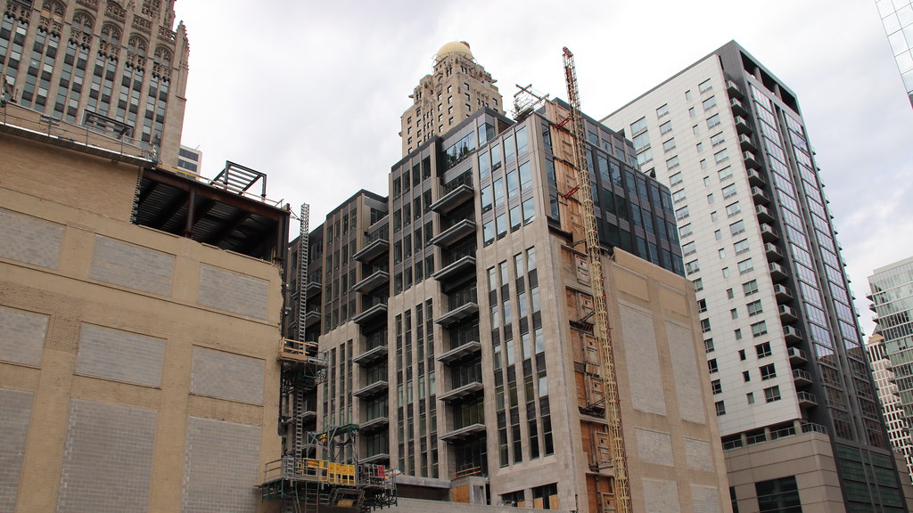 CHICAGO Tribune East Tower 439m 1442ft 102 fl App Page 7