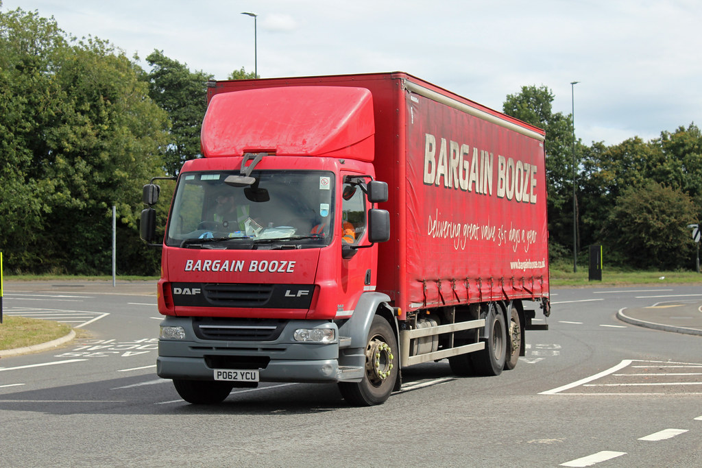 Bargain Booze, Crewe PO62 YCU Hardwicke DAF FA55LF/300 6w… Flickr