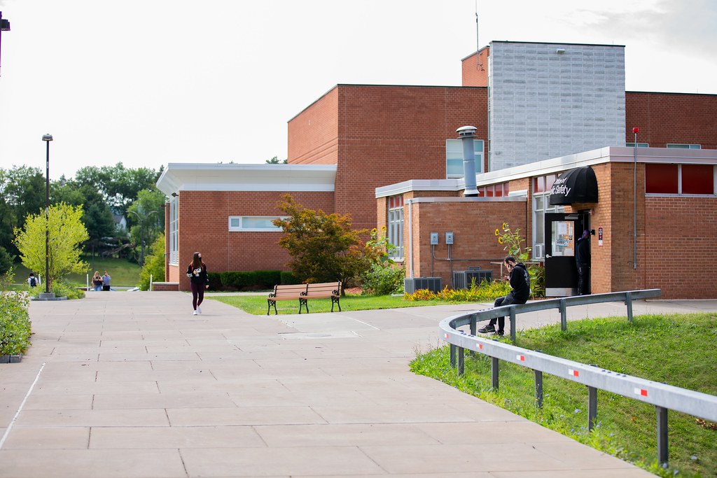 0V7A4235 SUNY Broome Community College Flickr