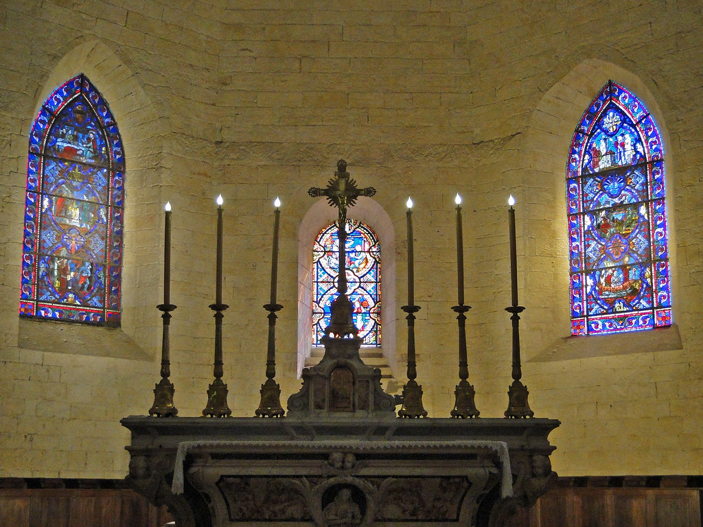 Béziers. Hérault. Église de la Sainte Madeleine. L'autel Flickr