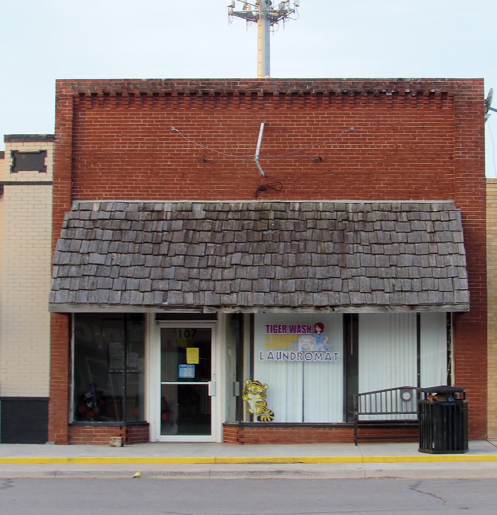 Laverne Oklahoma Bldg 1 Mark Wyatt Flickr