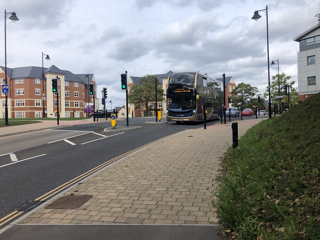 10773 SN66VYU Hospital Hill, Aldershot. Chris Errett Flickr