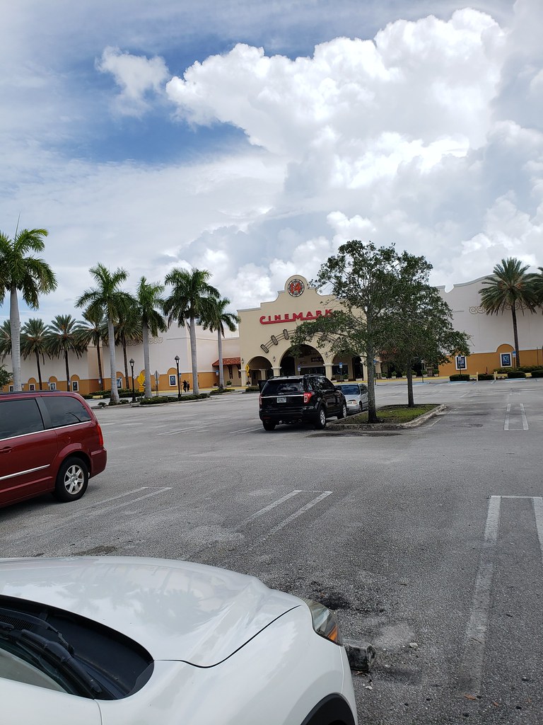Boynton Beach Mall (Boynton Beach, FL) The Cinemark Boynto… Flickr