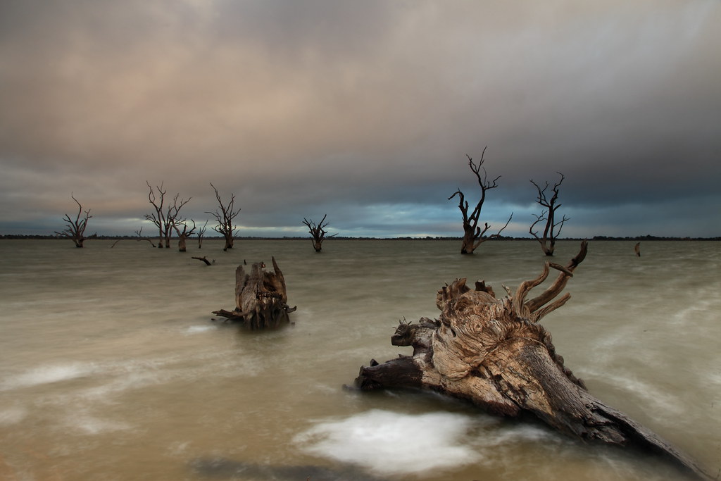 Wild Weather at Lake Bonney Lake Bonney, South Australia Flickr