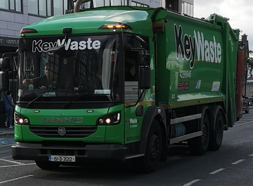Key Waste (Dublin Ireland) Bin Lorry Dennis Elite 6 Linda's