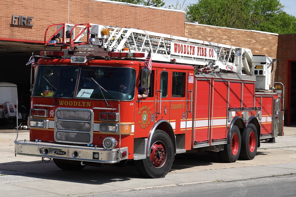 Woodlyn Ladder 67 Woodlyn Fire Company Delaware County, PA… Flickr