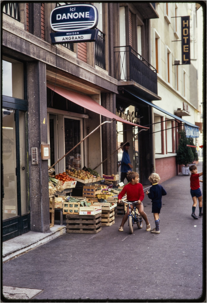 Le Havre Title on slide "Le Havre Grocery Store." Photog… Flickr