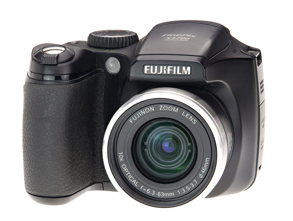 Fujifilm Finepix S5700 Digital camera | It has a 7.1mp senso… | Flickr