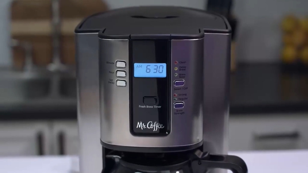 mr coffee drip coffee maker Credit to https//coffeerank.… Flickr