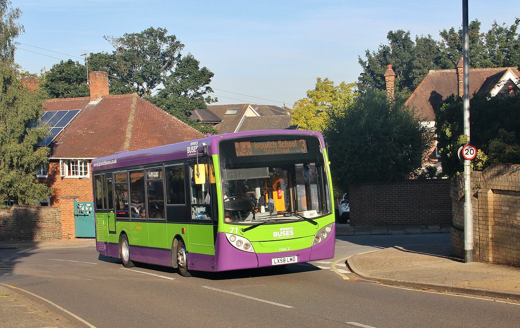 LX58 LMO, Ipswich Buses ADL Enviro 71, Anglesea Road, 10th… Flickr