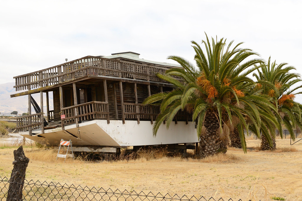 Houseboat, With Palms Houseboat and palm trees Alviso, Cal… Flickr