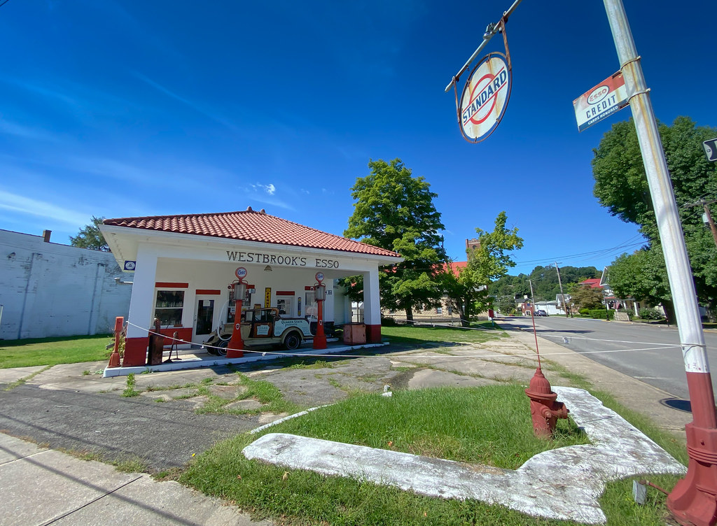 Westbrook's 1927 vintage Esso Gas Station Kingwood WV Flickr