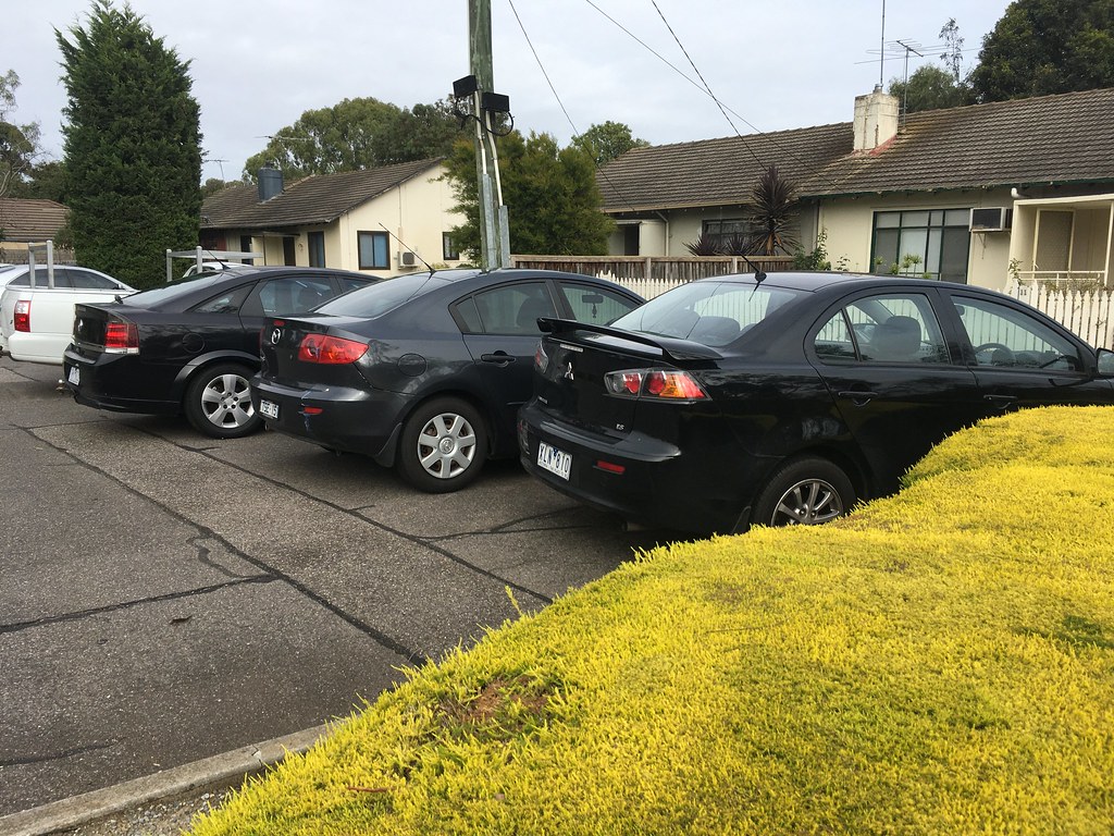 Melbourne Olympic Village houses, West Heidelberg Philip Mallis Flickr