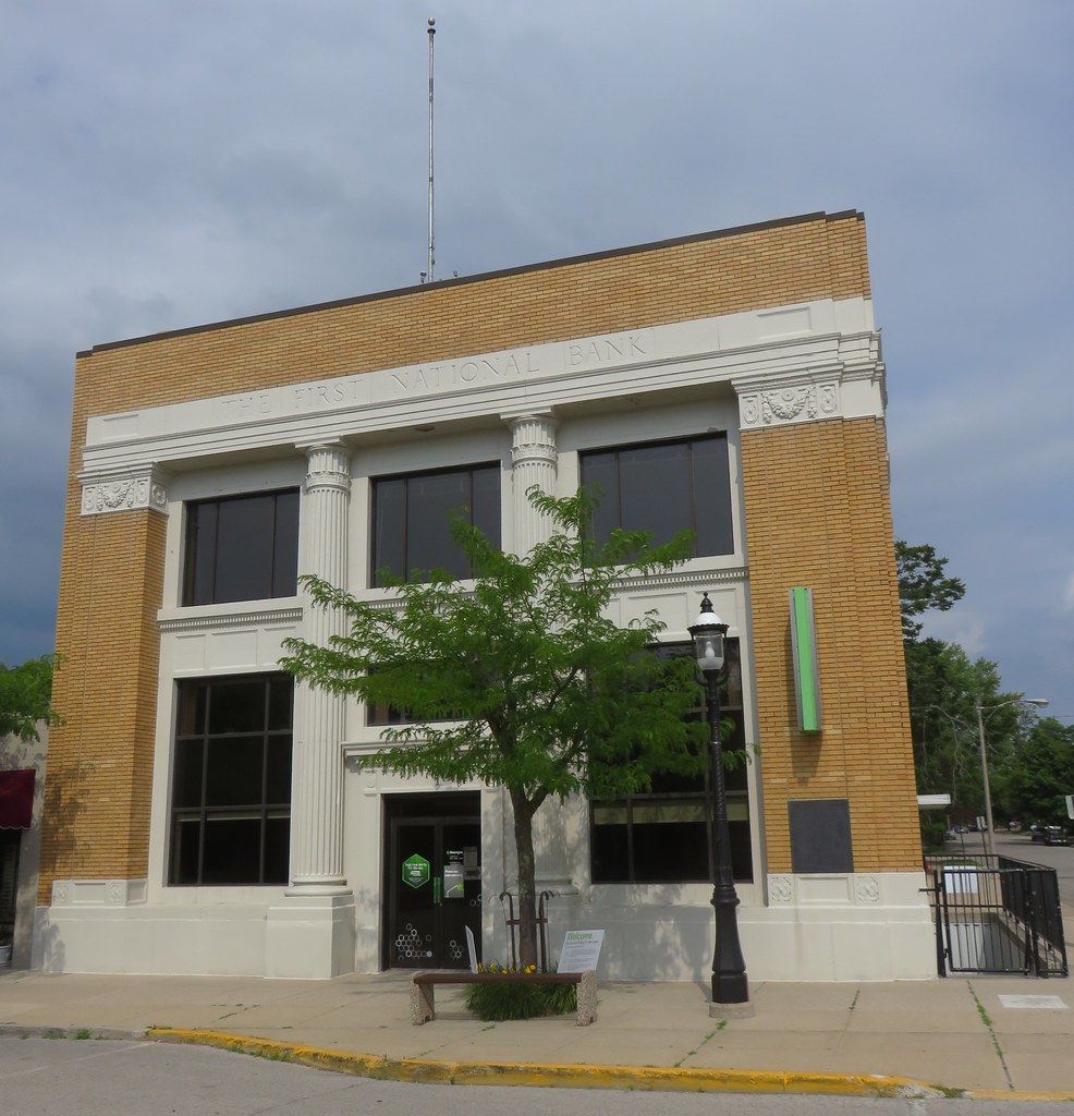 Old First National Bank of Hart (Hart, Michigan) Built in … Flickr