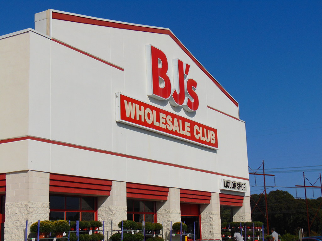 BJ's Wholesale Club (Waterford, Connecticut) a photo on Flickriver
